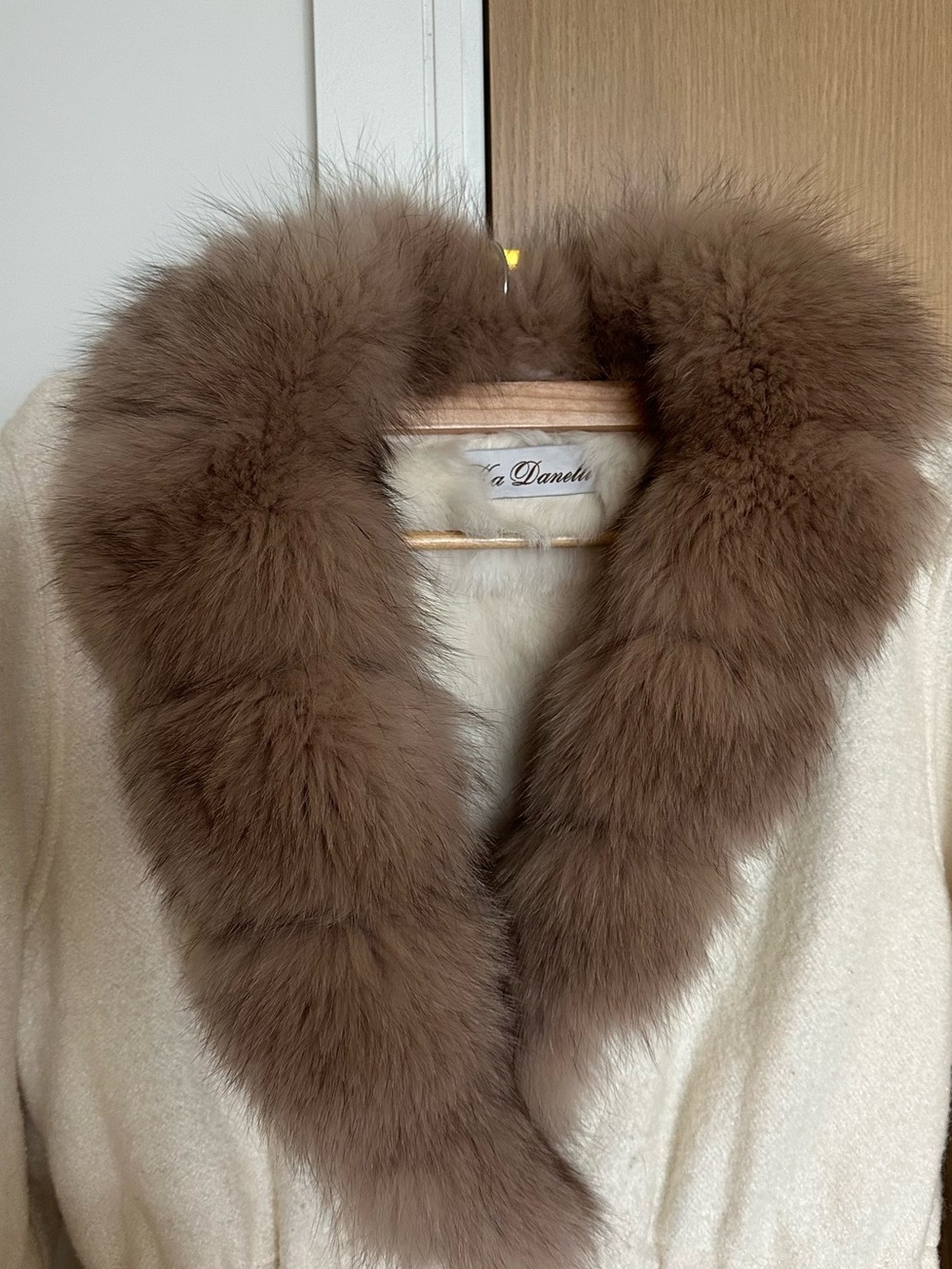 Danelli Cream Jacket/Cardigan with Brown Fur Collar